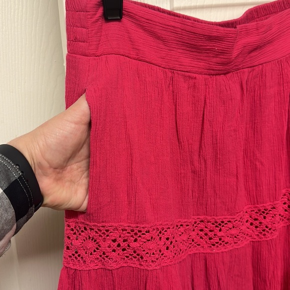 Magenta linen. Skirt with pockets. - Picture 4 of 5